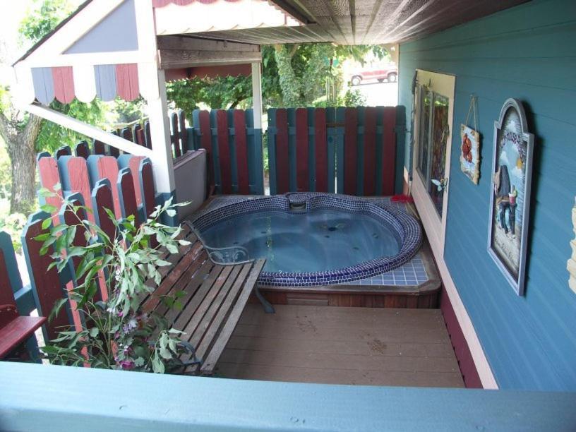 Robin'S Nest Bed & Breakfast San Andreas Exterior photo