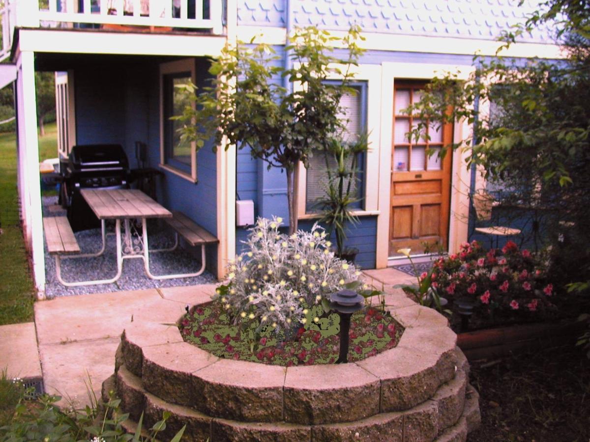 Robin'S Nest Bed & Breakfast San Andreas Exterior photo