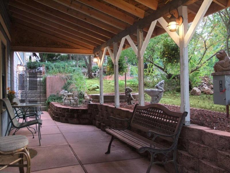 Robin'S Nest Bed & Breakfast San Andreas Room photo