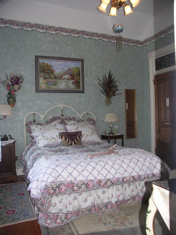 Robin'S Nest Bed & Breakfast San Andreas Exterior photo