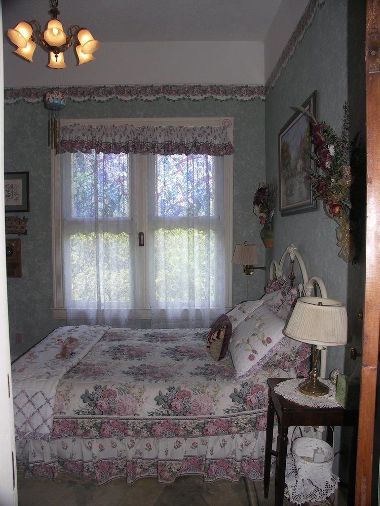 Robin'S Nest Bed & Breakfast San Andreas Exterior photo